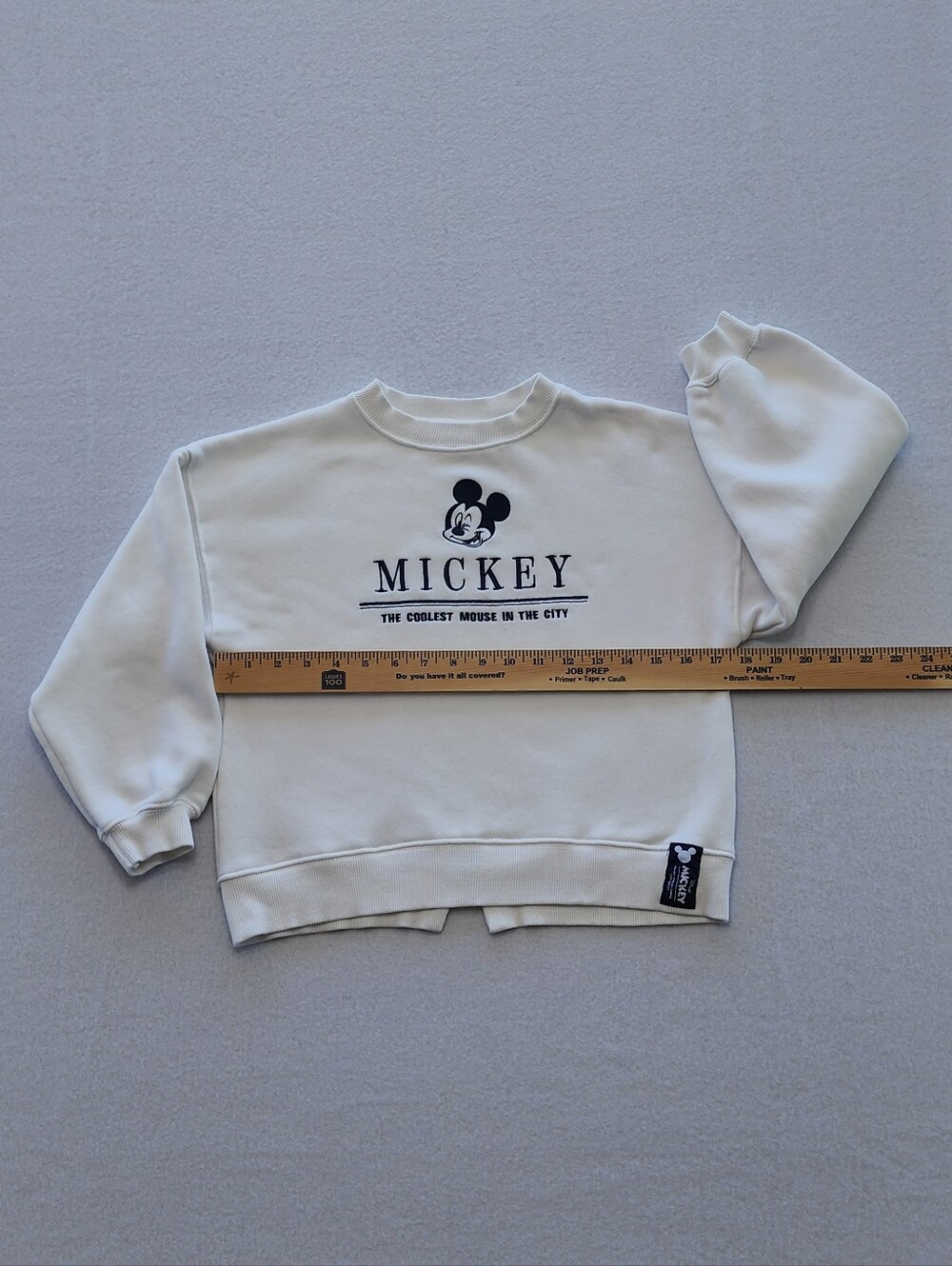 Zara Kids Disney Mickey Mouse Sweatshirt Size 10 Cream Graphic Pullover 140cm - Picture 3 of 7